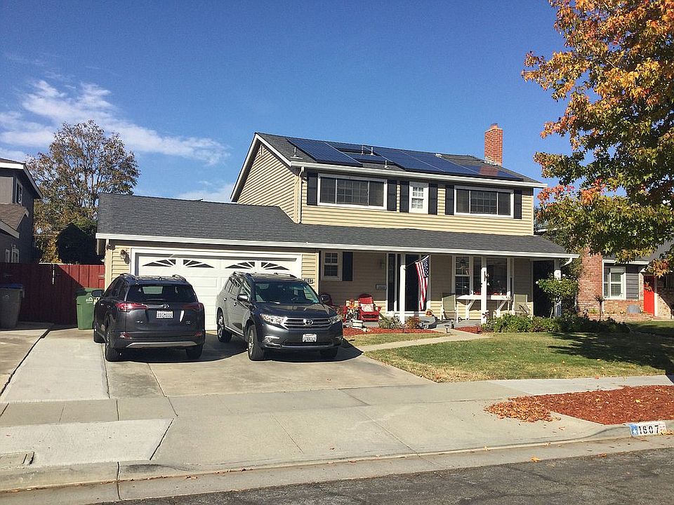 2nd image of 1607 Montrose Way