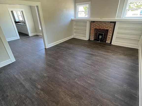 2nd image of 1521 Pine Ave
