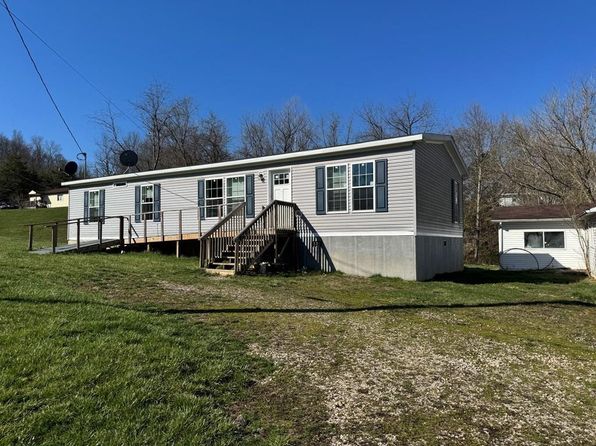 56 Bellamy Dr, Gallipolis, OH 45631