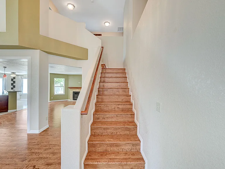 2733 Brookstone Ct — Photo 38