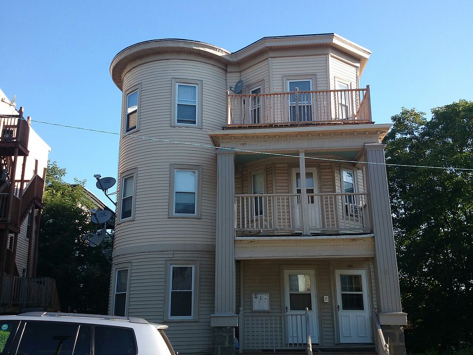 2nd image of 385 Park St