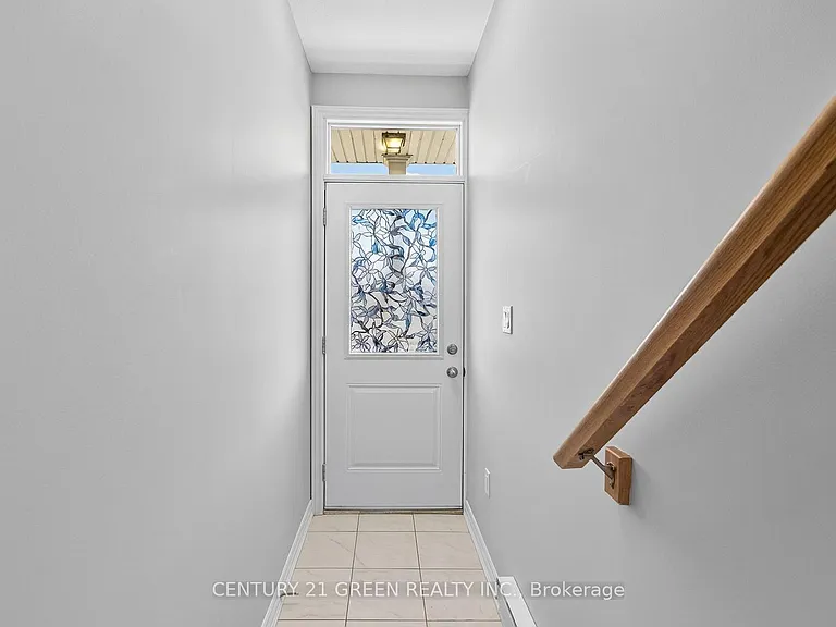 383 Dundas St E #76 — Photo 11
