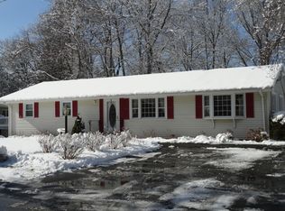 4 Dana Rd, Salem, NH 03079