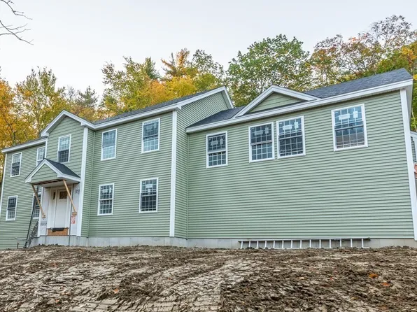 4 Chamberlain Way, Pepperell, MA 01463