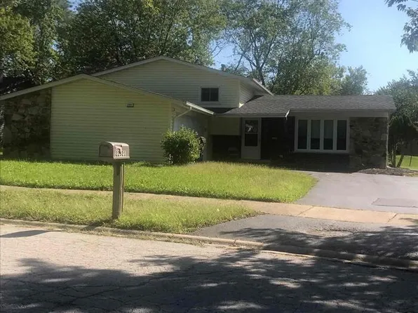 22621 Mission Dr, Park Forest, IL 60471
