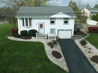 9748 Deerfield Dr, Irwin, PA 15642
