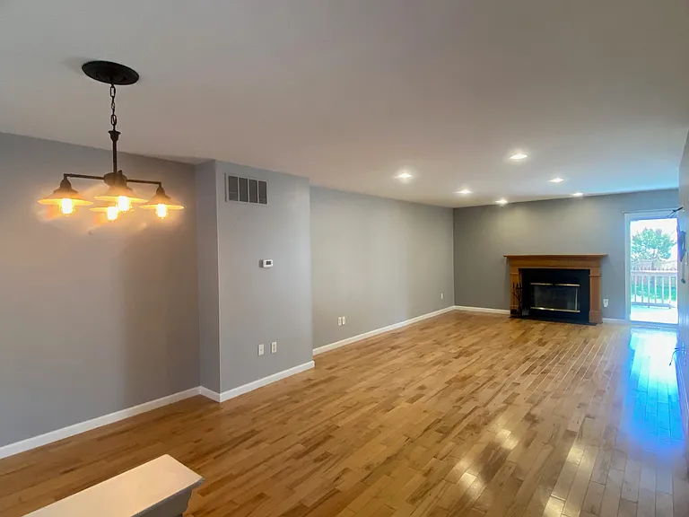 78 Bellwood Dr — Photo 2