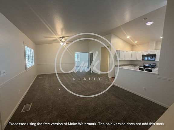 3rd image of 1464 Garden Glen Ct