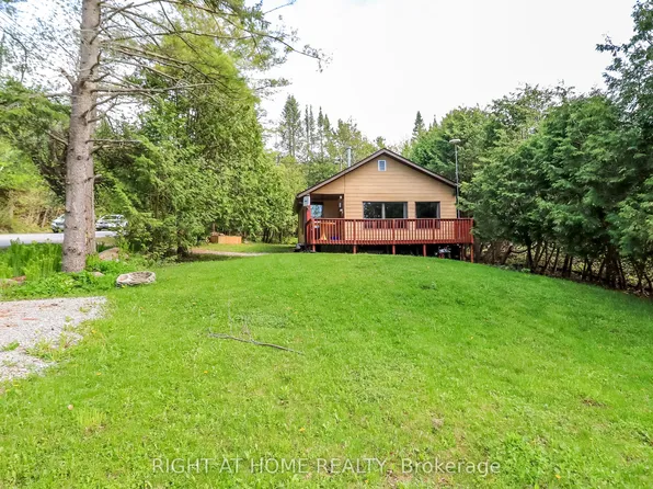 300 Albin Rd, Tay, ON L0K 1S0