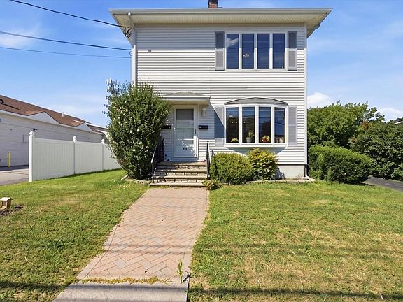 2nd image of 986 Sabattus Street
