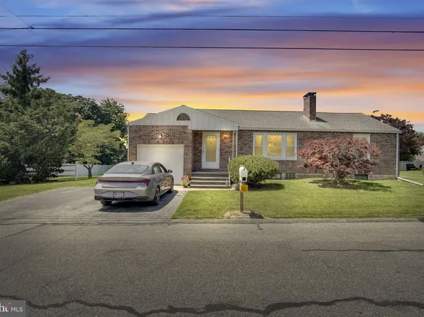 2776 Clear Springs Blvd, York, PA 17406