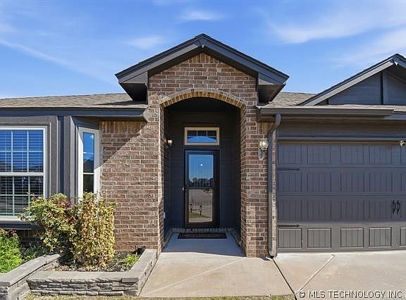 3rd image of 13364 N 133rd East Ave
