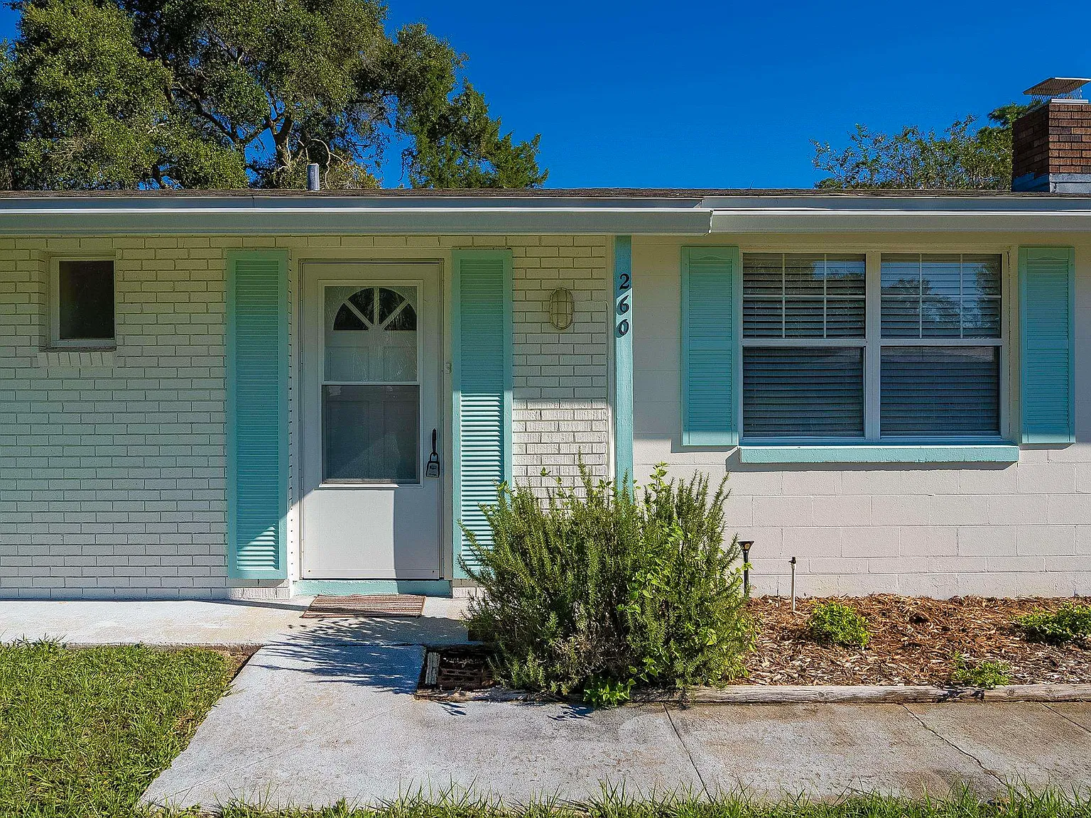 2 bed, 1.5 bath, 992 sqft, $1,850 — Photo 4