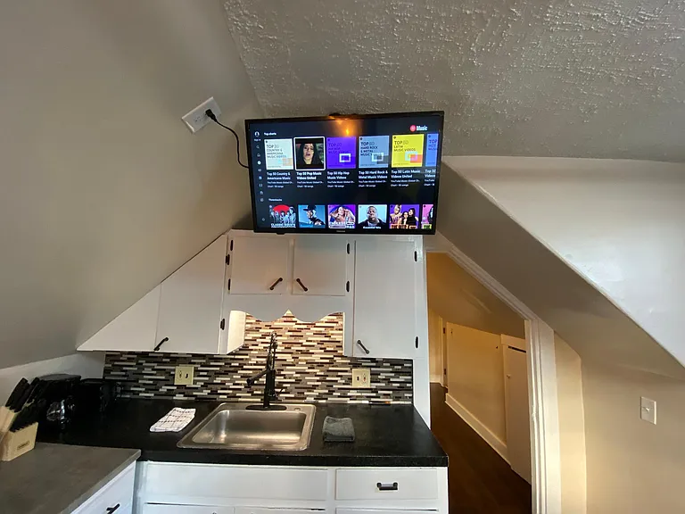 463 Saint John St #3A — Photo 15