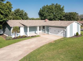 47 Heather Dr, Saint Peters, MO 63376