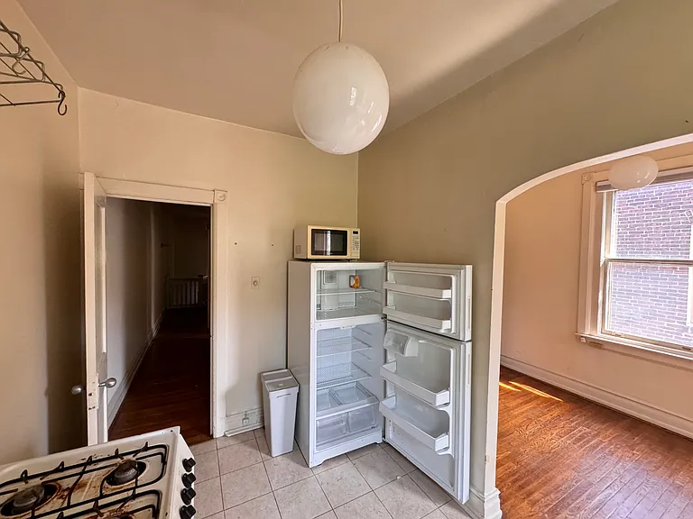 522 S 46th St #3 — Photo 22