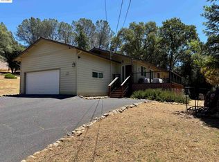 20409 Pine Mountain Dr, Groveland, CA