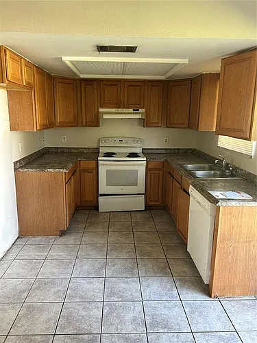 2341 Bayswater Ct #2341 Photo 1