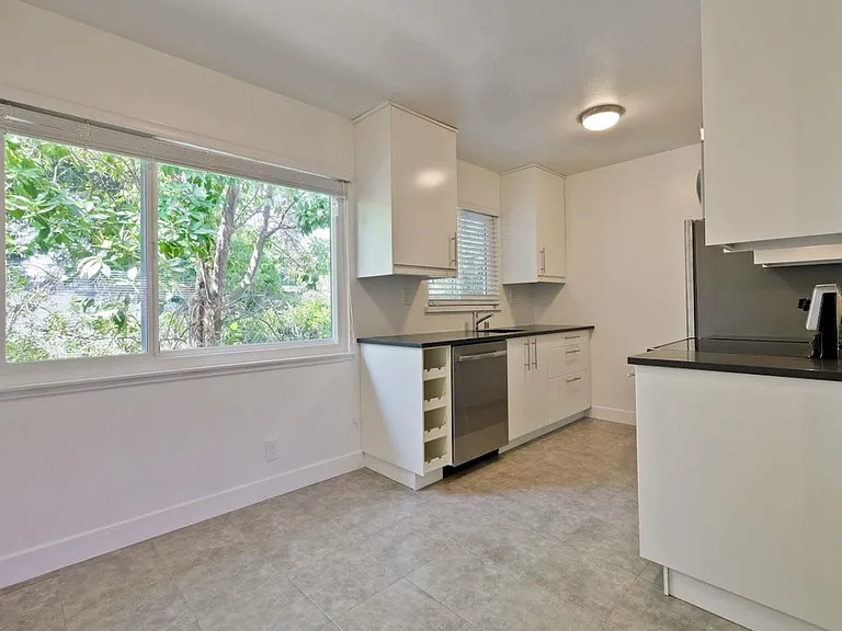 752 Live Oak Ave — Photo 11