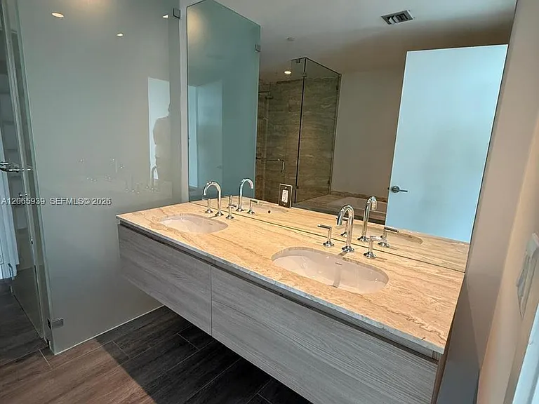 2900 NE 7th Ave #1606 — Photo 15