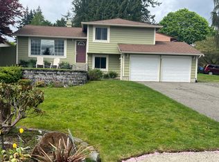 13805 121st Ave NE, Kirkland, WA 98034