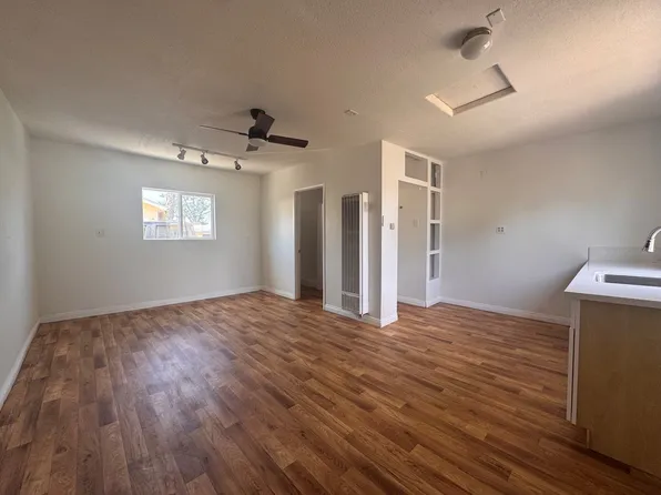 367 W County Line Rd, Calimesa, CA