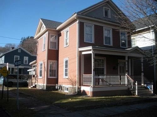2nd image of 101 Hone St #1