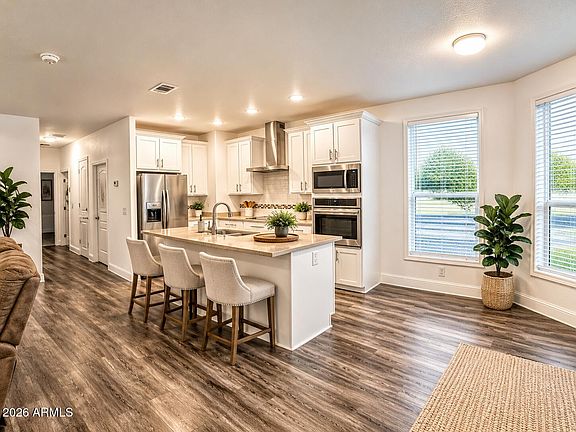 3rd image of 1088 Nicklaus Drive