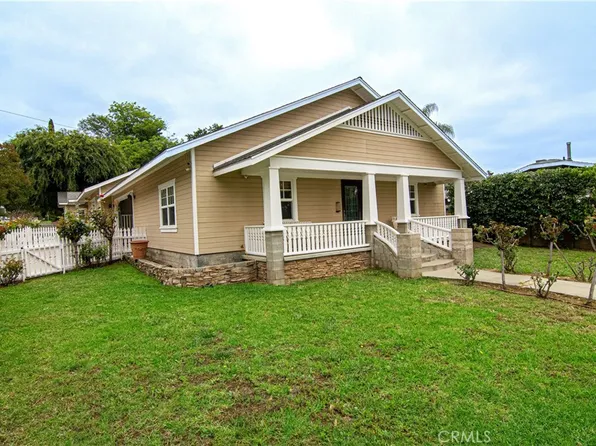 216 E Leadora Ave, Glendora, CA 91741