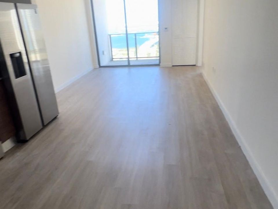 1st image of 501 NE 1st Ave #2020