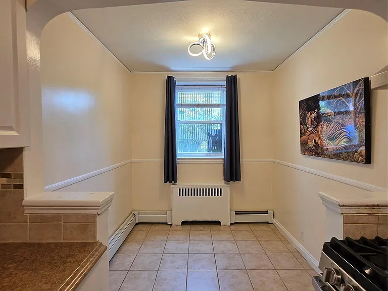 3002 Wilson Ave — Photo 2