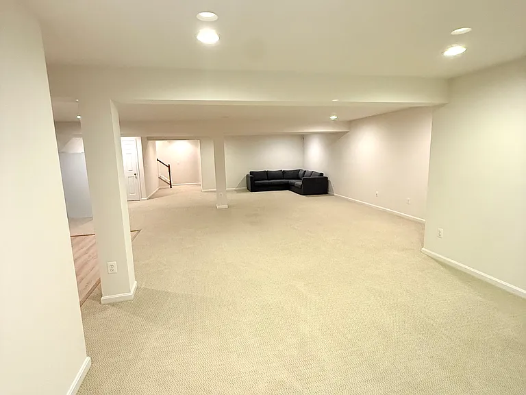 7412 Pensacola Pl — Photo 14