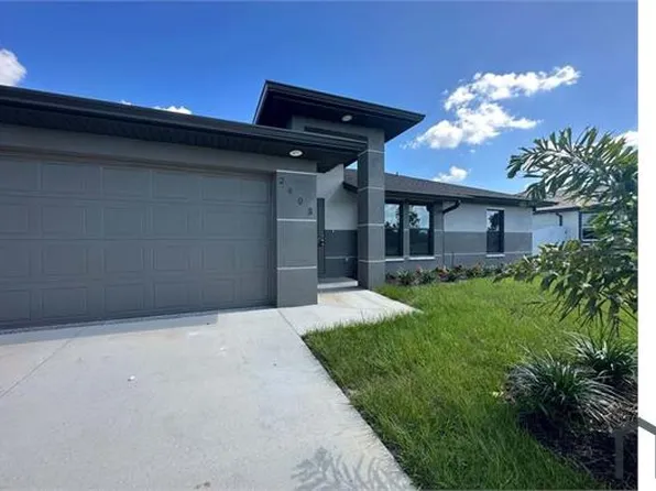 2603 43rd St SW, Lehigh Acres, FL 33976