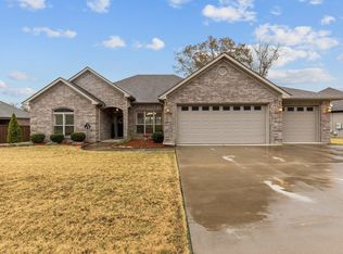9408 Meadow Gardens Cir, Sherwood, AR 72120