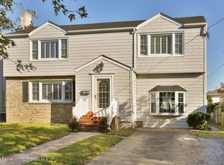 302 Pennsylvania Ave, Spring Lake, NJ 07762