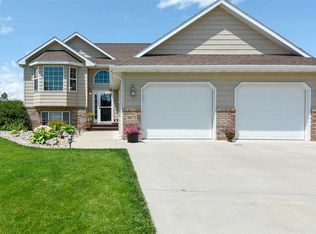 10075 Willmington Dr, Summerset, SD 57718