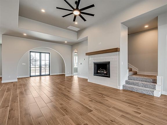 5th image of 5139 N McDonald Rd