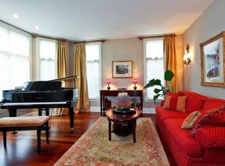 431 Adams Ave, Glencoe, IL 60022