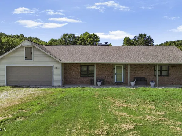 8907 Kings Chapel Rd, Centertown, MO 65023