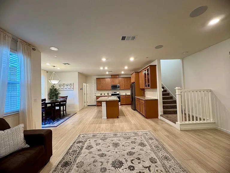 6192 Paseo De Gebhart — Photo 7