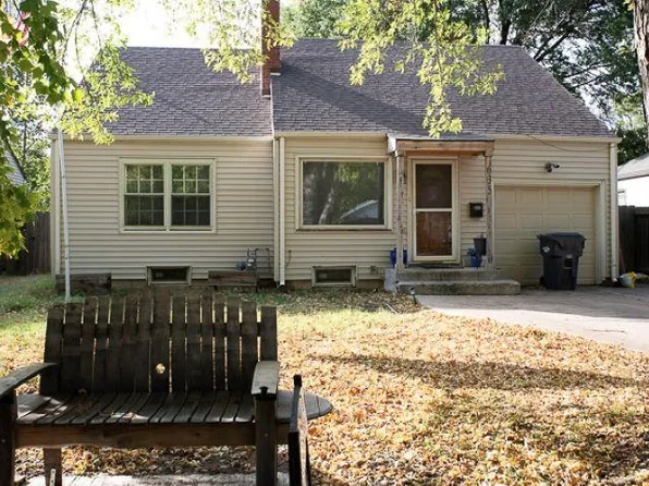 635 S Quentin St, Wichita, KS 67218