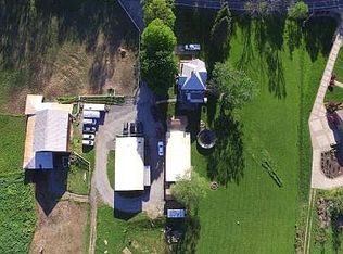 521 New Texas Rd, Pittsburgh, PA 15239