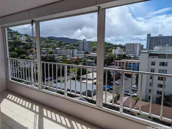 1419 Dominis St APT 707, Honolulu, HI 96822