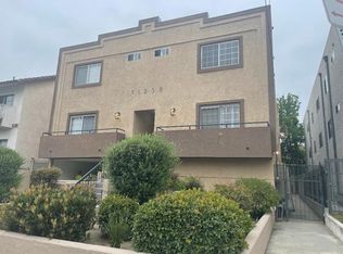 11258 Morrison St APT 101, North Hollywood, CA 91601
