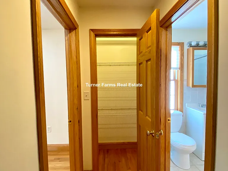 241 W 3rd St #2A — Photo 8