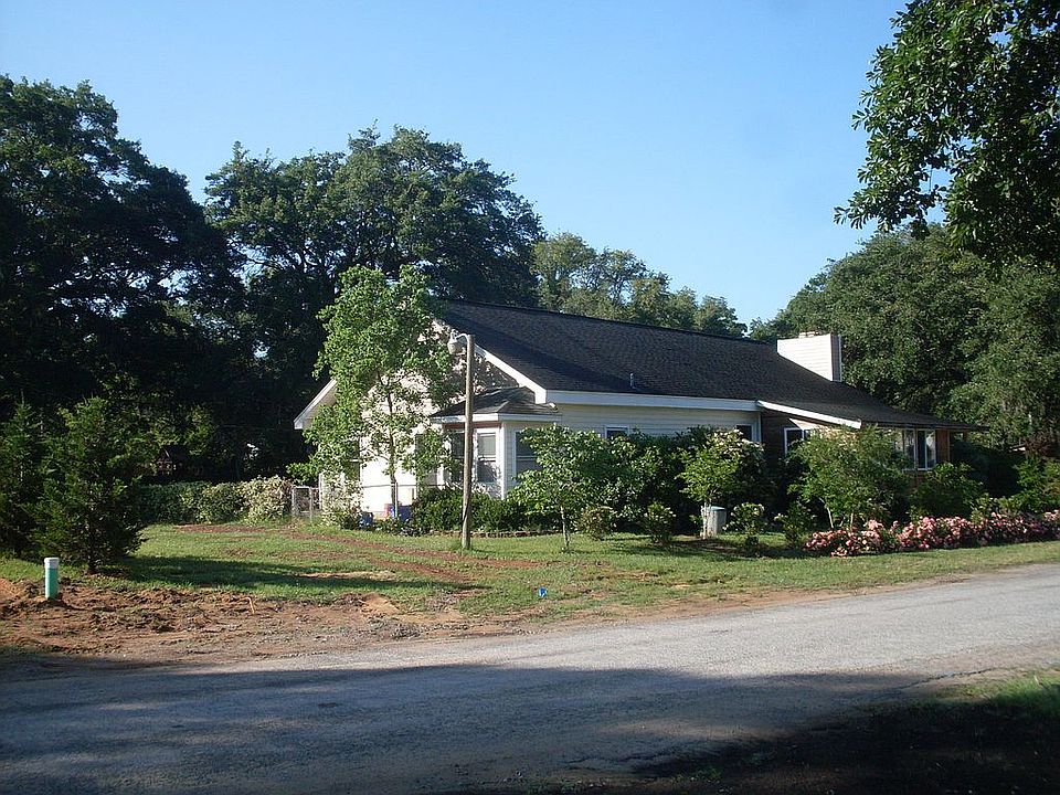 2nd image of 2195 Annie Laura Ln