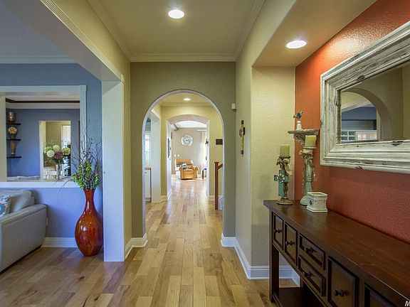 2nd image of 5385 Brentford Way