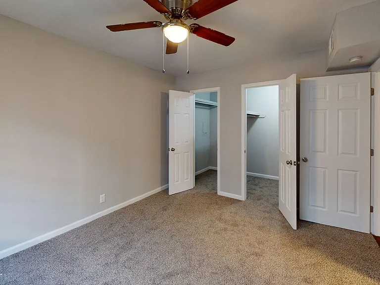 Autumn Ridge Apartments — Photo 70