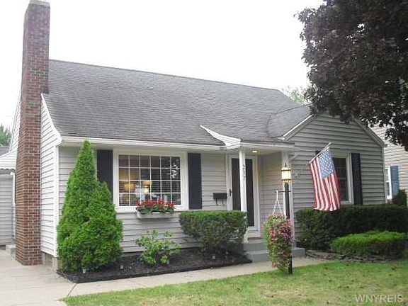 2nd image of 237 Southwood Dr