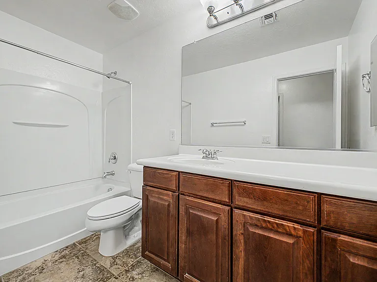 6918 S 46th Ln — Photo 21